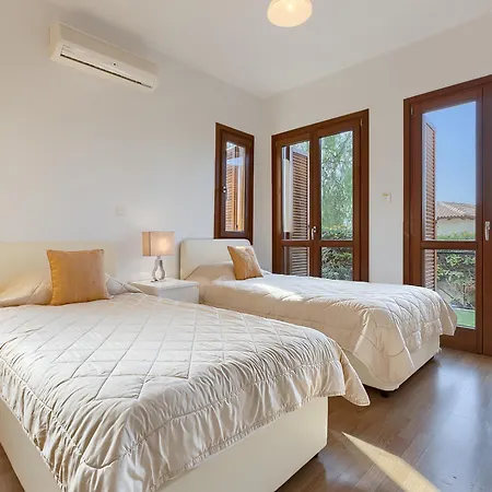 Aphrodite Hills Golf & Residences - * Paphos