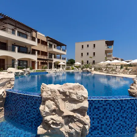 Apartment Aphrodite Hills Golf & Residences -