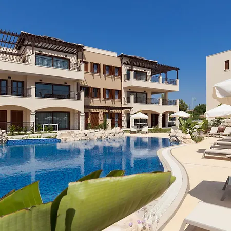 Aphrodite Hills Golf & Residences - *